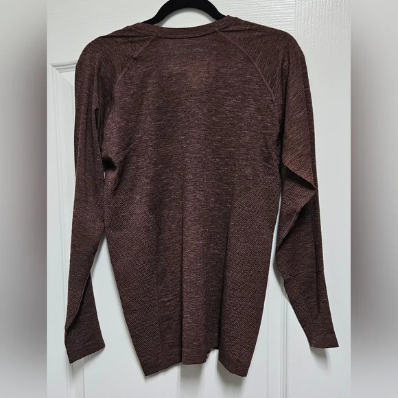 ALPHALETE Hero Seamless Long Sleeve Shirt Bundle. - Picture 5 of 7